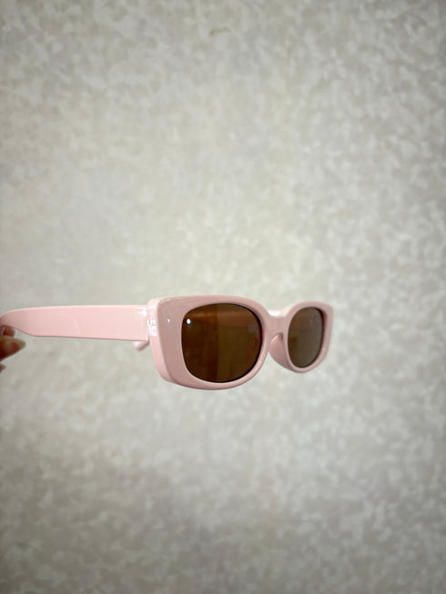 Vintage Fashionable Oval Shade Sunglasses